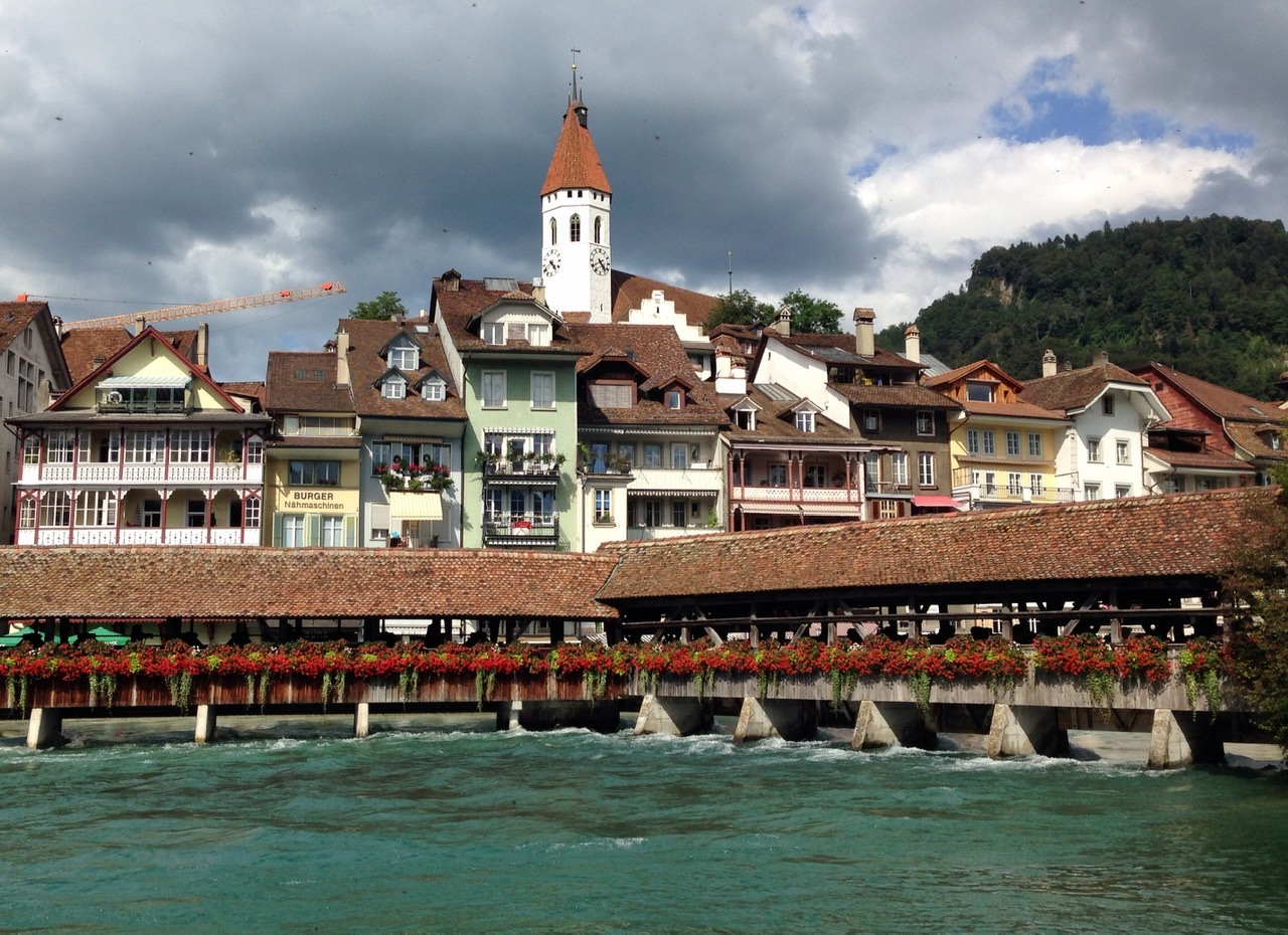 E9DF9385-1C7A-4A11-8A65-8E6798A6335C