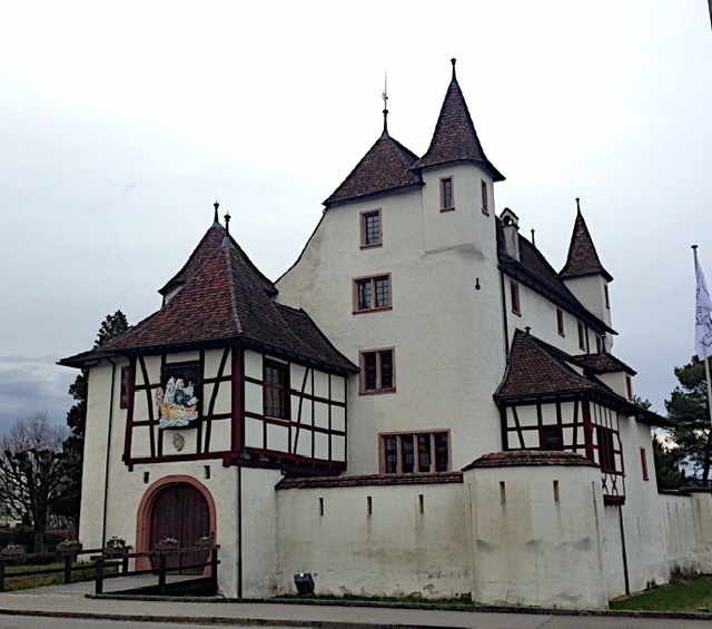 526F6DCB-4B9D-40E5-8A0A-CBB80214E919