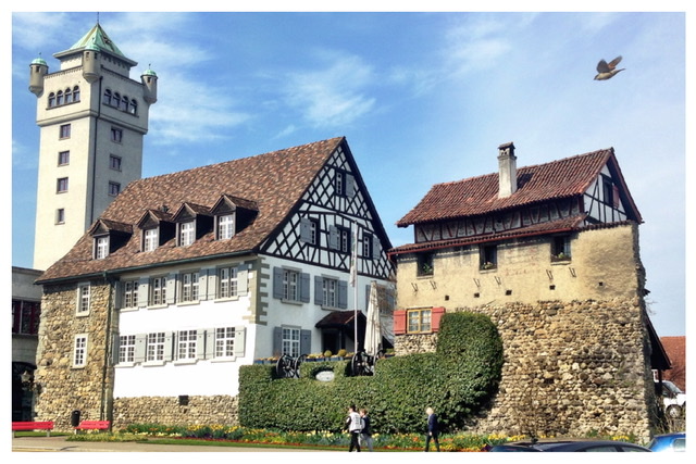 42313F97-3F1C-4143-84F3-A00F2F544E83