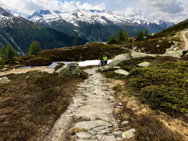 EB7F58E3-4A1E-4679-9577-93F97679392C