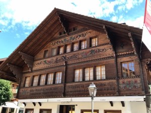 7818719B-2E4F-4AC5-8694-5CA70B38FFB9