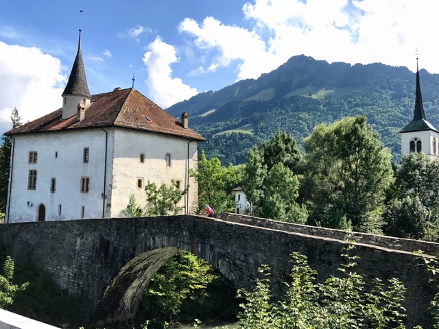 22501403-EC7A-4D7F-B65A-F3ABCD9292D9