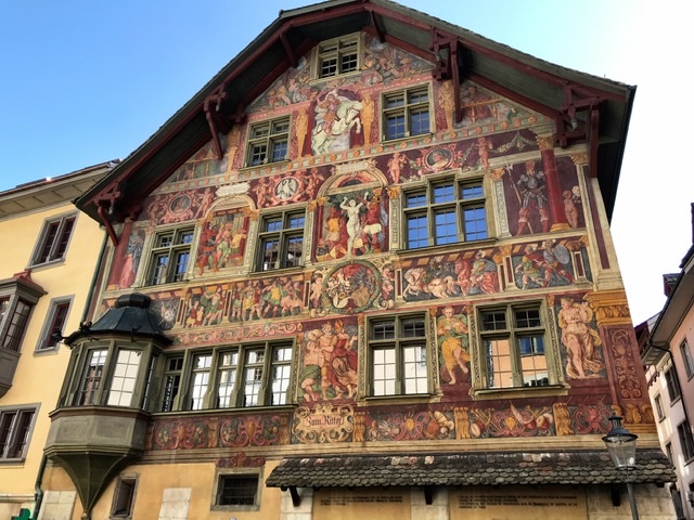 EF8A26E3-5C6A-4CC7-88DE-3690149CD99C