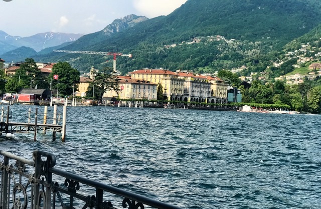 55AC5A3E-6861-422C-8777-4DD9219AB0C8