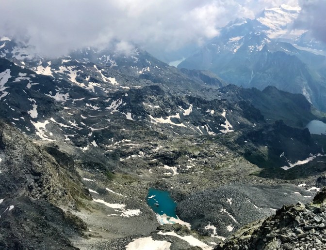 E411E8A4-1B23-48BB-BD14-19D74F51434F