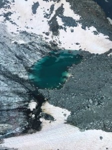 E4E3A41E-E81C-4431-B1D6-3E1175366565