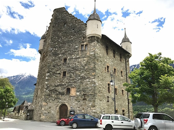 A67A5343-2E9C-4B47-B8CA-56E13095875D