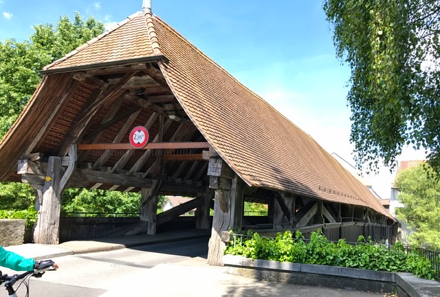 D2BF7062-448F-41F3-BF23-E5DB7ADD5221