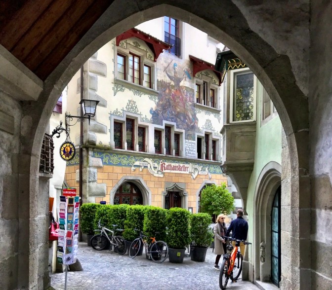 C837D6BE-789D-44C6-B396-408AB02A3E3A