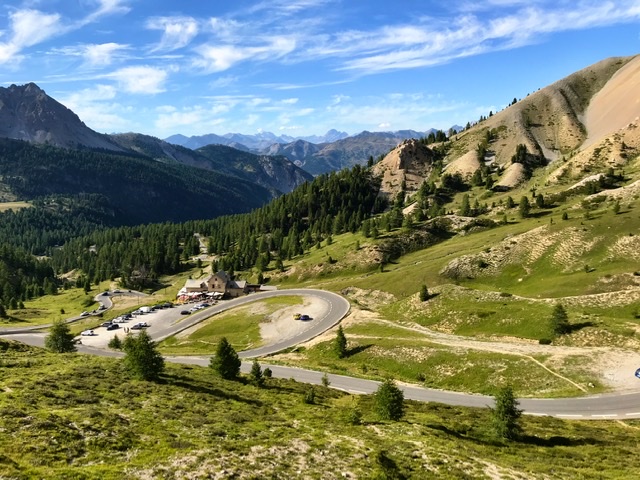 3D435B1C-29E1-4115-B4A3-CE9F16D2885B