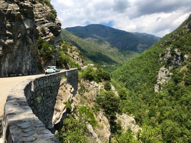 5471D65E-D881-4B9E-B11A-F45D6044B2B4