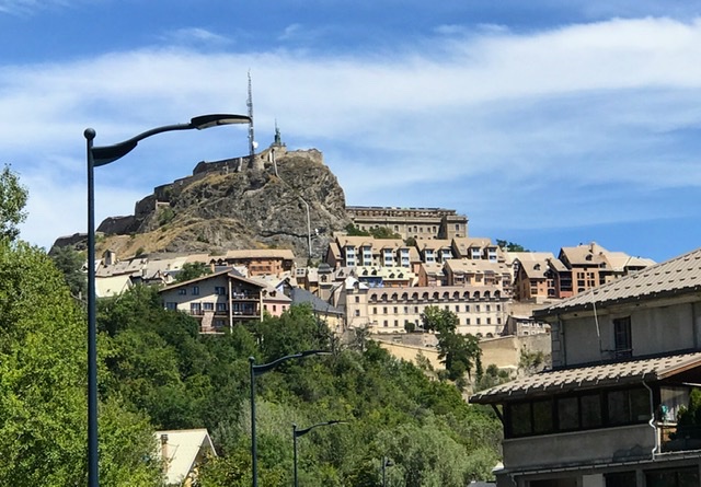 6024978B-15D4-4548-B9DA-96A855DA8E4C