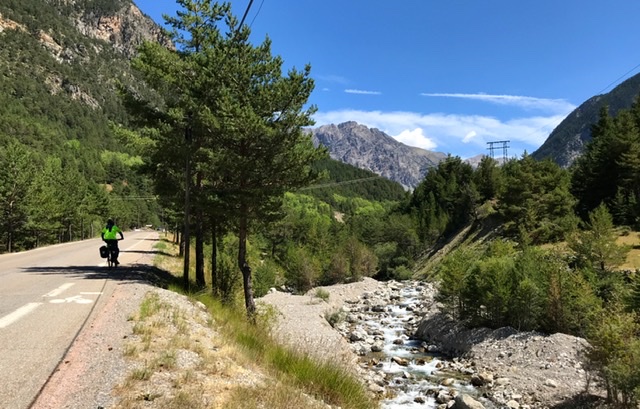 66D98234-41AC-49E1-8259-1F5D696C9EF8