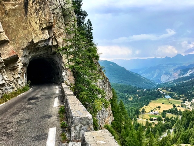 88505E50-09F8-4D79-A57F-97D6098257A9