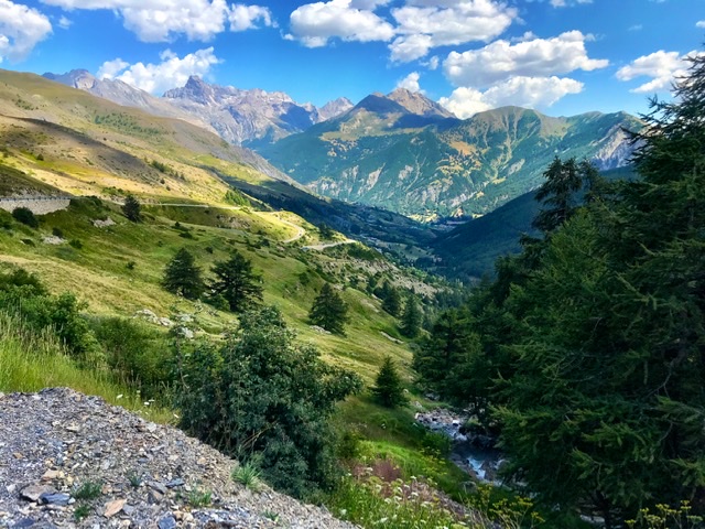 ADABA8B5-4434-4D7B-972F-F754E63B4A2D