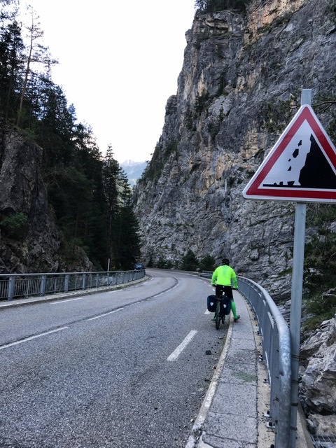 DE338093-43B7-4576-9911-5251092A0217