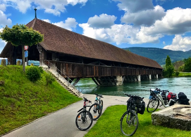 3C452468-985A-4CC3-A5E8-E0E6BDCAEE89