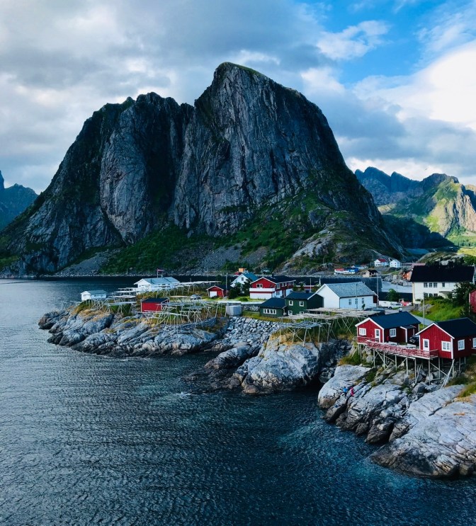 0A0A1138-96F2-4B32-B35C-39286B811768