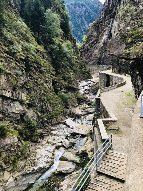 0CE9816A-7531-4675-B988-D0610E24BD42