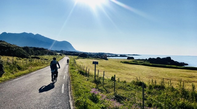 2A509F13-0EA1-4702-93E8-F65DBC2E86F9