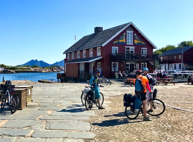 3A1E2369-BBF7-4CFD-846E-C17CA34F9B94