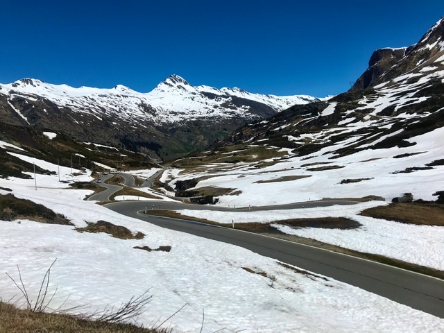 4798F14B-407C-46F5-B23C-CC1F801E7155