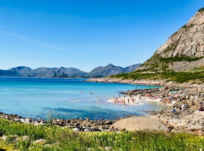 E189308C-633A-42DD-BB08-C718DC29CD9B