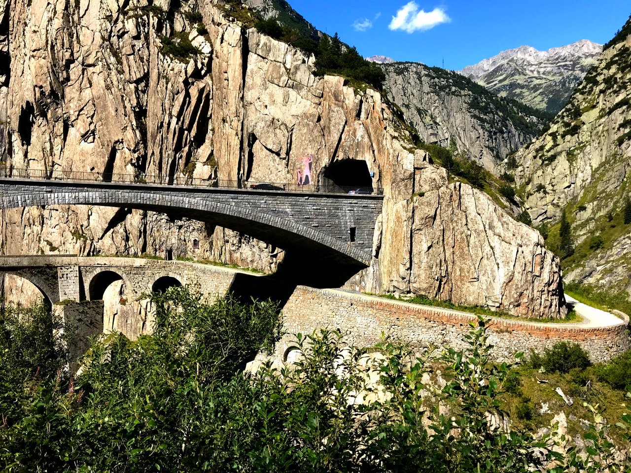 07FB6AB6-4CCF-4166-A903-6CB0156EDE02